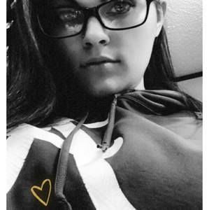 Meet your Posher, Issa